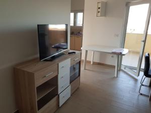Apartment in Nevidane near White Mountains