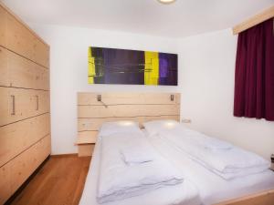 Apartment in Wald im Pinzgau near the ski lifts