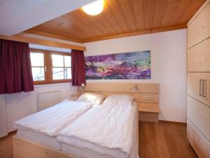 Chalet in Pinzgau near Ski Slopes