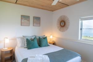 Jim & Dots Beachside Escape