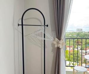 Cozy Studio with Pool & Balcony, Near Airport and Beaches Lapu-lapu City