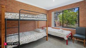Cuttagee Beach Cottage 6 - Tathra Bermagui Rd 3521
