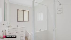 Cuttagee Beach Cottages, 6