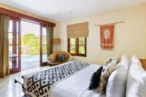 Paransa Amazing 4 BR Private Pool Villa ZN392