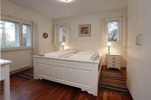 FJ1019-Jaegerspris-Lille-Bautahojvej-10-B