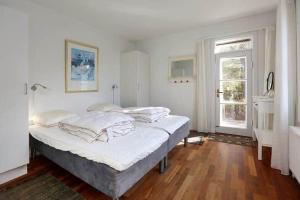 FJ1019-Jaegerspris-Lille-Bautahojvej-10-B