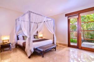 Paransa Amazing 4 BR Private Pool Villa ZN392