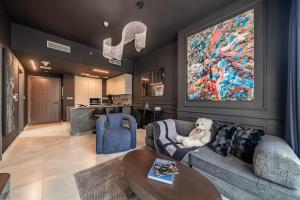 Upscale 1BR Paragon by IGO Near Downtown