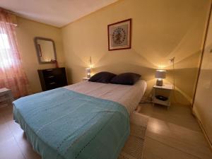 Appartement rez-de-jardin proche Port Crouesty, 4 pers, tennis, piscine, wifi - FR-1-775-50