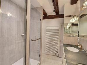 Colmar : Appartement 6 pers, charme et modernité, centre-ville, parking inclus - FR-1-722-14