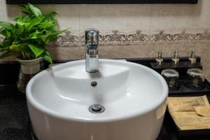 Bay Luxury Chariot Hotel