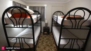 Fishos Hangout 2 - 2-21 Sinclair Street