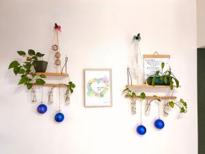 Chill Vibes in Ridgewood near NAIA Terminal 3, BGC and Venice with Lap pool, WIFI and Netflix