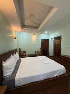 Rozana Retreats BeachVibe -kannur