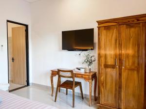 Kayu Tulang - Island Boy Guesthouse Prime Canggu