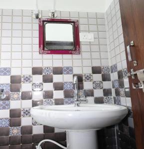 Siddhi Vinayak Residency By StayApart