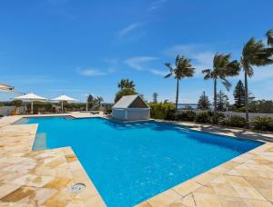 The Entrance Waterfront Resort, Unit 617 - Water V