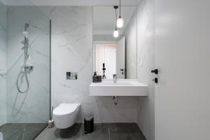 Luxury 1BR Entire apartament fast Wifi in One Cotroceni