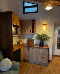 Dove Studio with Garden Patio