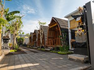 Lumbung Lodge Lovina