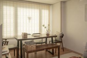 #ddingsang stay#띵상스테이#신축#3Room 4Bed#Max 6P#풀옵션#무료주차#공항픽업#한방족욕#웰컴드링크#명동#서울역#동대문#Fully furnished apartment#Welcome Drink#Airport Pickup#Free Parking#Korean Foot bath