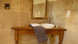 B&B / Chambres d'hotes Le Vallon des Oliviers : photos des chambres