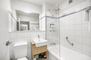 Nightcap at Burnie Townhouse