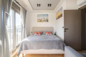 Diker Port Residence