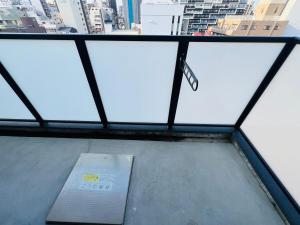 R SQUARE Nipponbashi Room No 903