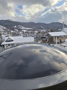 Навпроти Маковиці