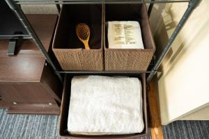 大須観音商店街内 徒歩2分で駅 名古屋駅7分 1ベッド1浴室1トイレ独立マンション 安全キー付き