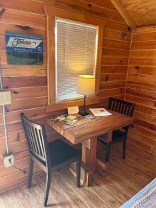 Biker-Friendly Cabin, Pets Welcome, Near River