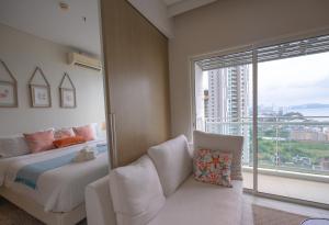 Veranda Residences - Seaview Balcony Condo Pattaya Jomtien Beach