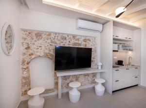 BŌW 1st Floor Luxury Apt -Heart of Chania Old Town