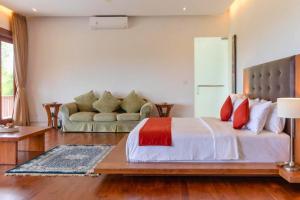 Gamila Spacious Nature 4 BR Private Pool Villa ZN394