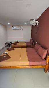 Sunshine Hospitality