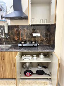 UrbanStone 01