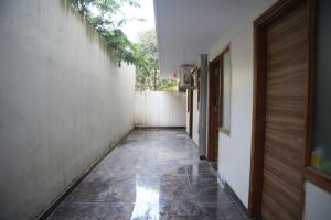UrbanStone 01