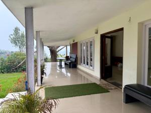 NILGIRIS Inn
