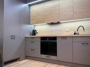 Prywatny parking Malachitowy by Rentoom