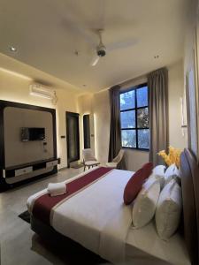 AV The Fun Destination