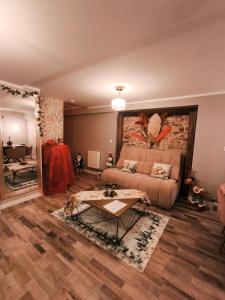 Paradise and Love Room