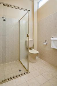 Comfort Inn Regal Park