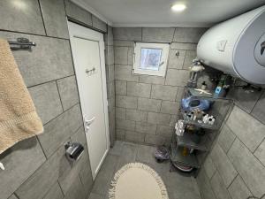 Къща за гости Дени