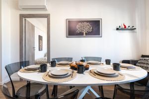 10 minutes to Venice, for 7, new & fully equipped