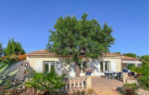 Villa Avec Piscine 1