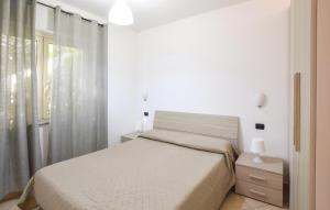 Gorgeous Home In Cirella With Wifi