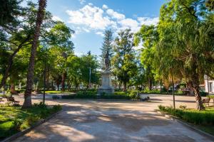 Theasis Luxury Apartment