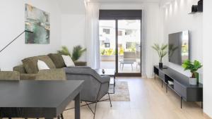 SUNNY HILLS lovely apartment