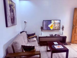 Arabel Riverside Apartment with Swimming Pool